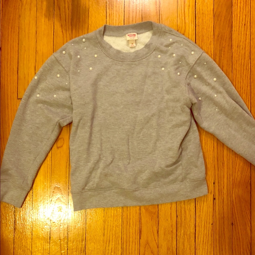 Pearl-studded Crew neck sweatshirt